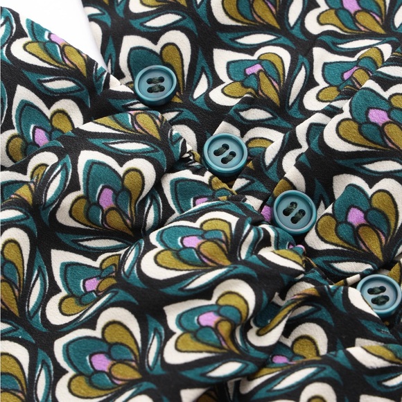 Halter b neck retro geometric flower top - Picture 6 of 6